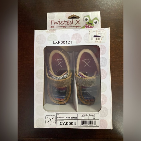 Twisted X Other - NWT Twisted X infant serape bomber/multi serape width M size 2 - 6 to 12 months